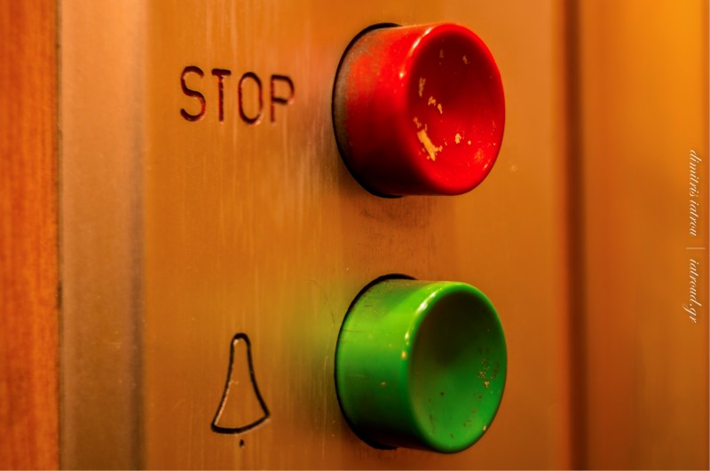 elevator RED GREEN signed